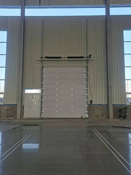 大型工業(yè)門